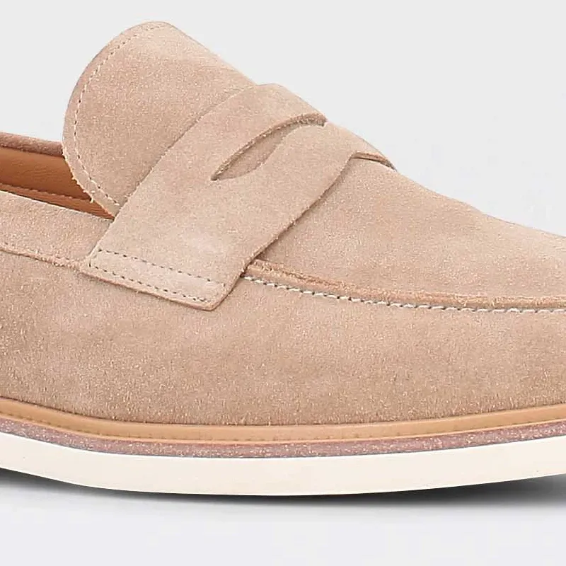Pepper - sand-beige penny loafer til herre i semsket skinn